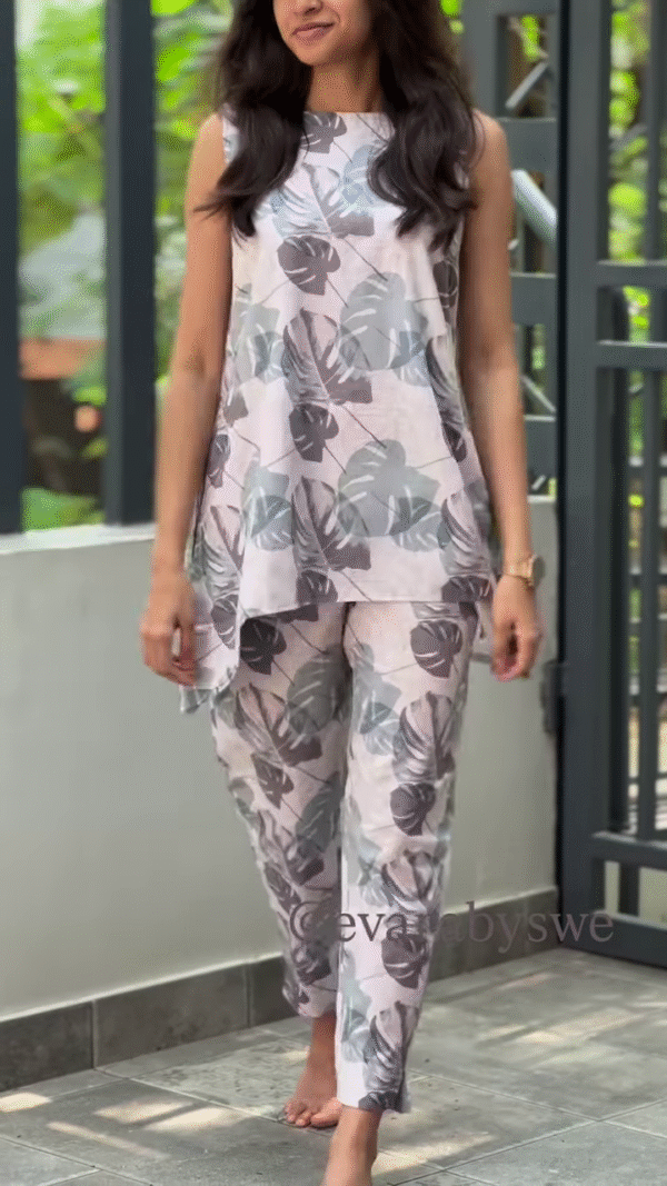 🌴 Tropical Breeze Sleeveless Co-ord Set – Light, Breezy & Stylish