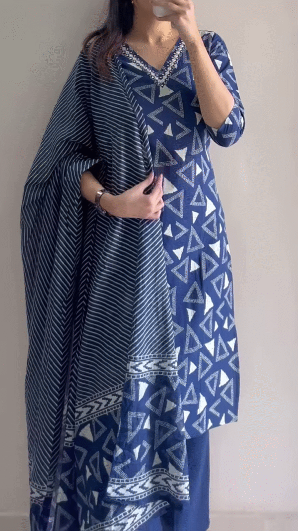 Breezy & Beautiful: Summer Kurta Sets in Vibrant Prints and Shades ☀️👗 - Image 3
